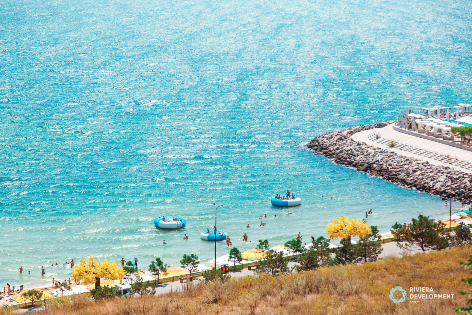 Благоустроенные пляжи и набережная для прогулок