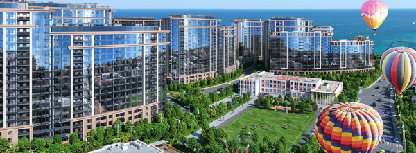 Школа,  стадион и роскошный вид на море